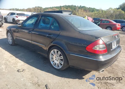 2007 Mercedes-Benz E 350 z USA, uszkodzony, nr VIN WDBUF56X77B091086